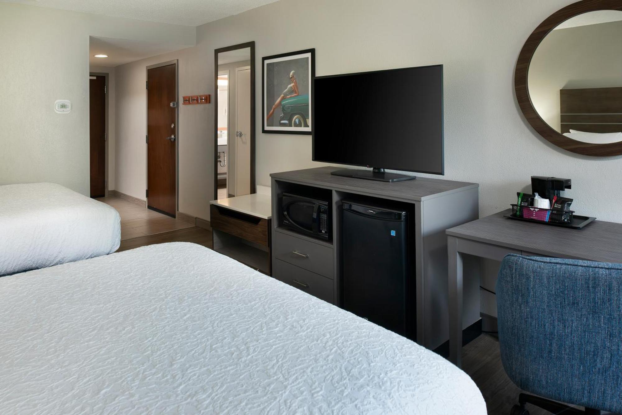 Hotel Hampton Northwood 3*