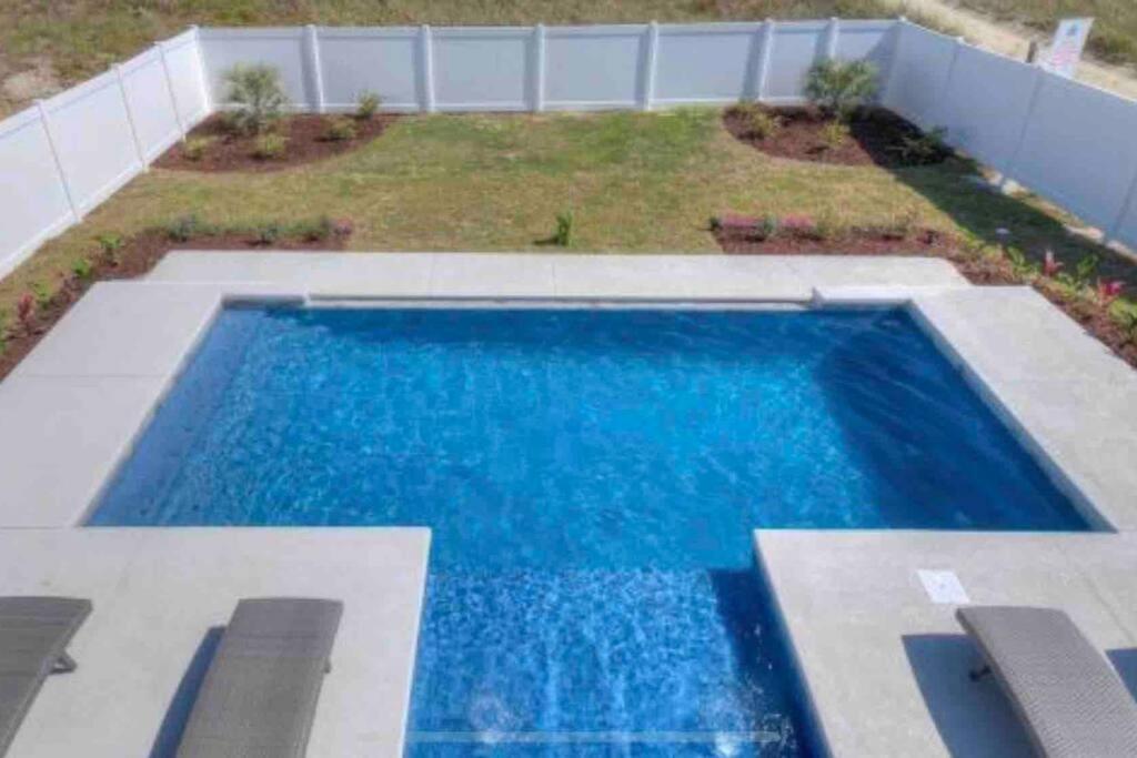 Bailey's Blue Ocean View Holiday home