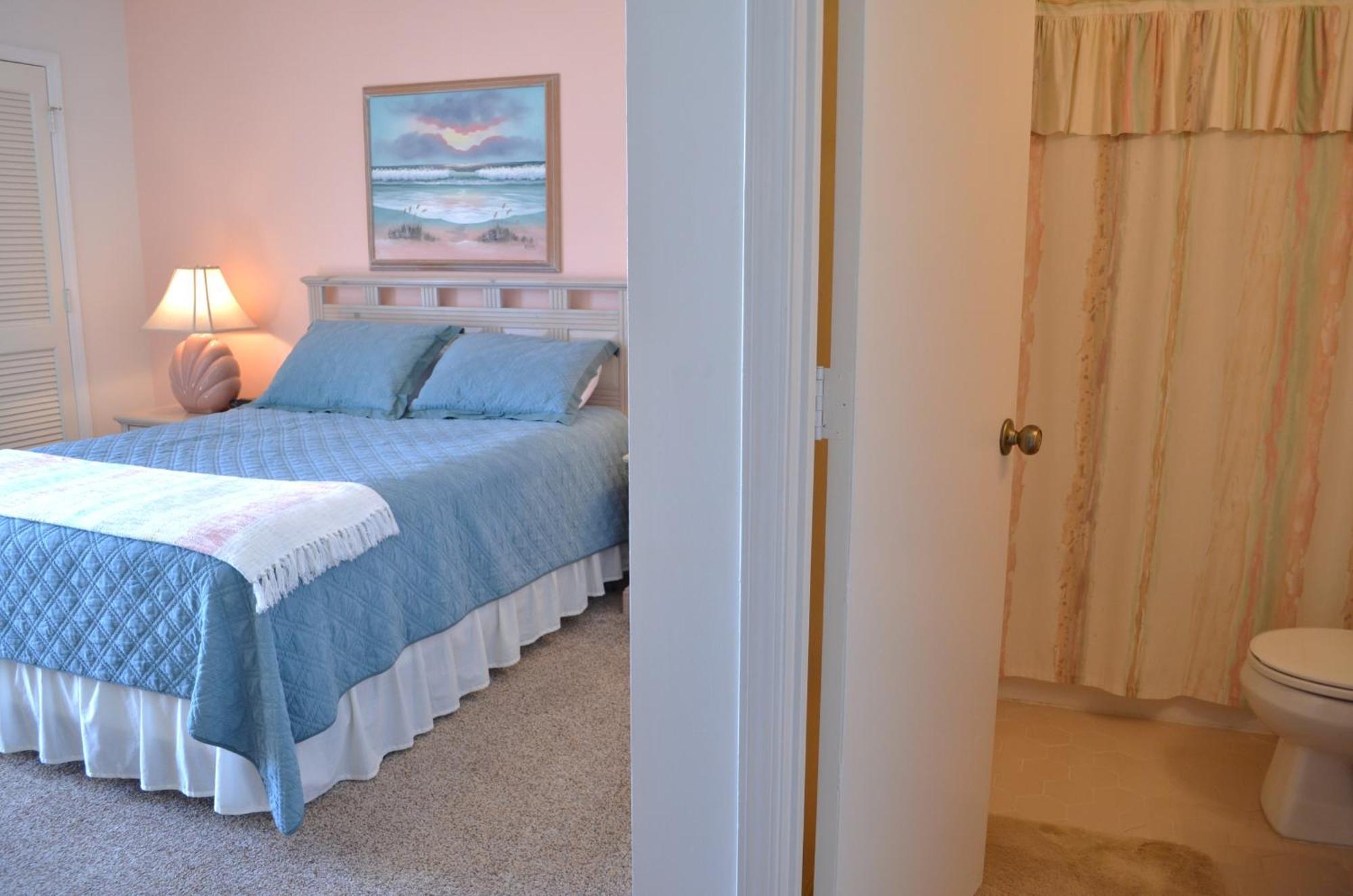 Sea Cloisters 302b Apartment *
