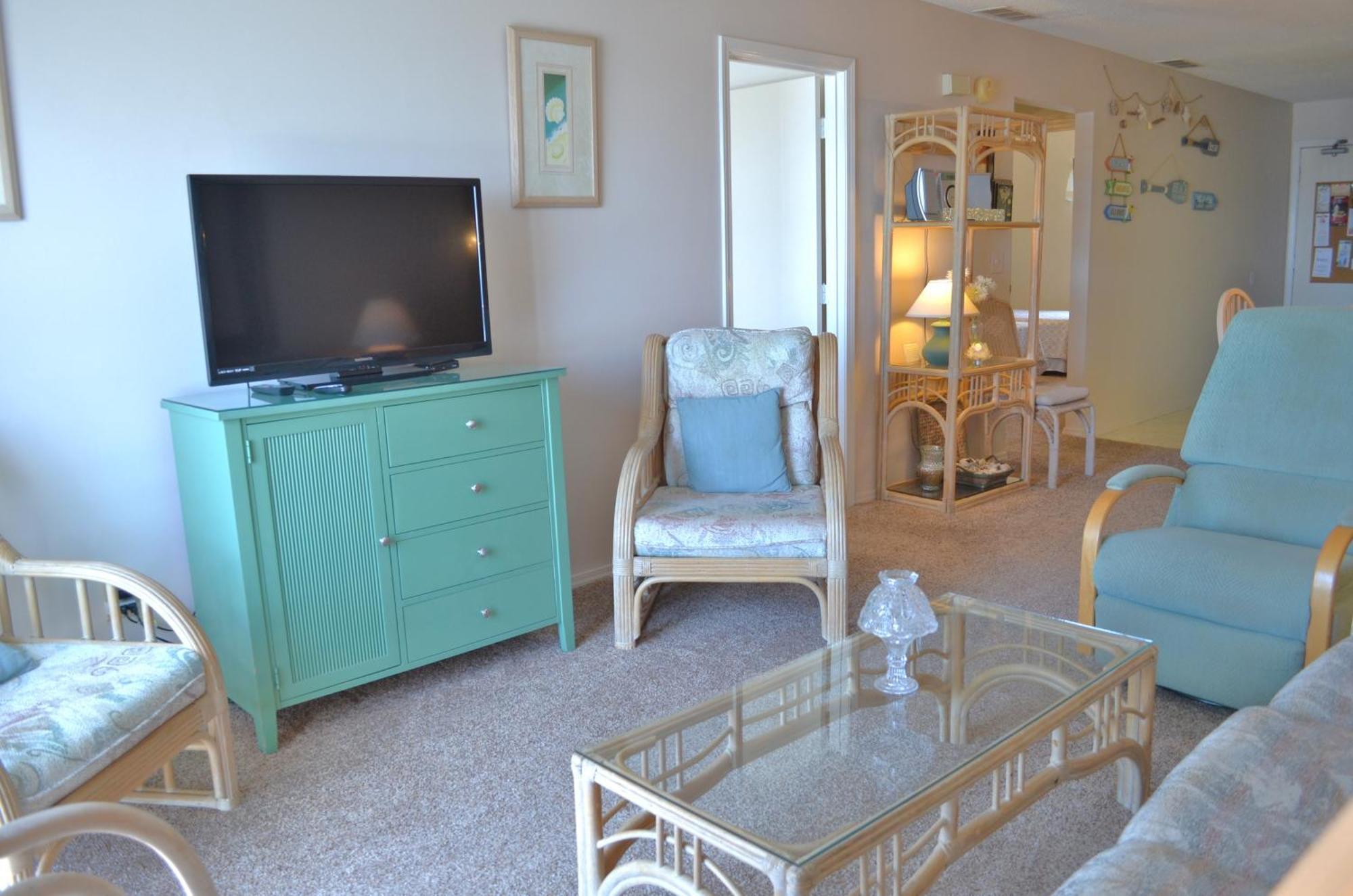 Apartment Sea Cloisters 302b *