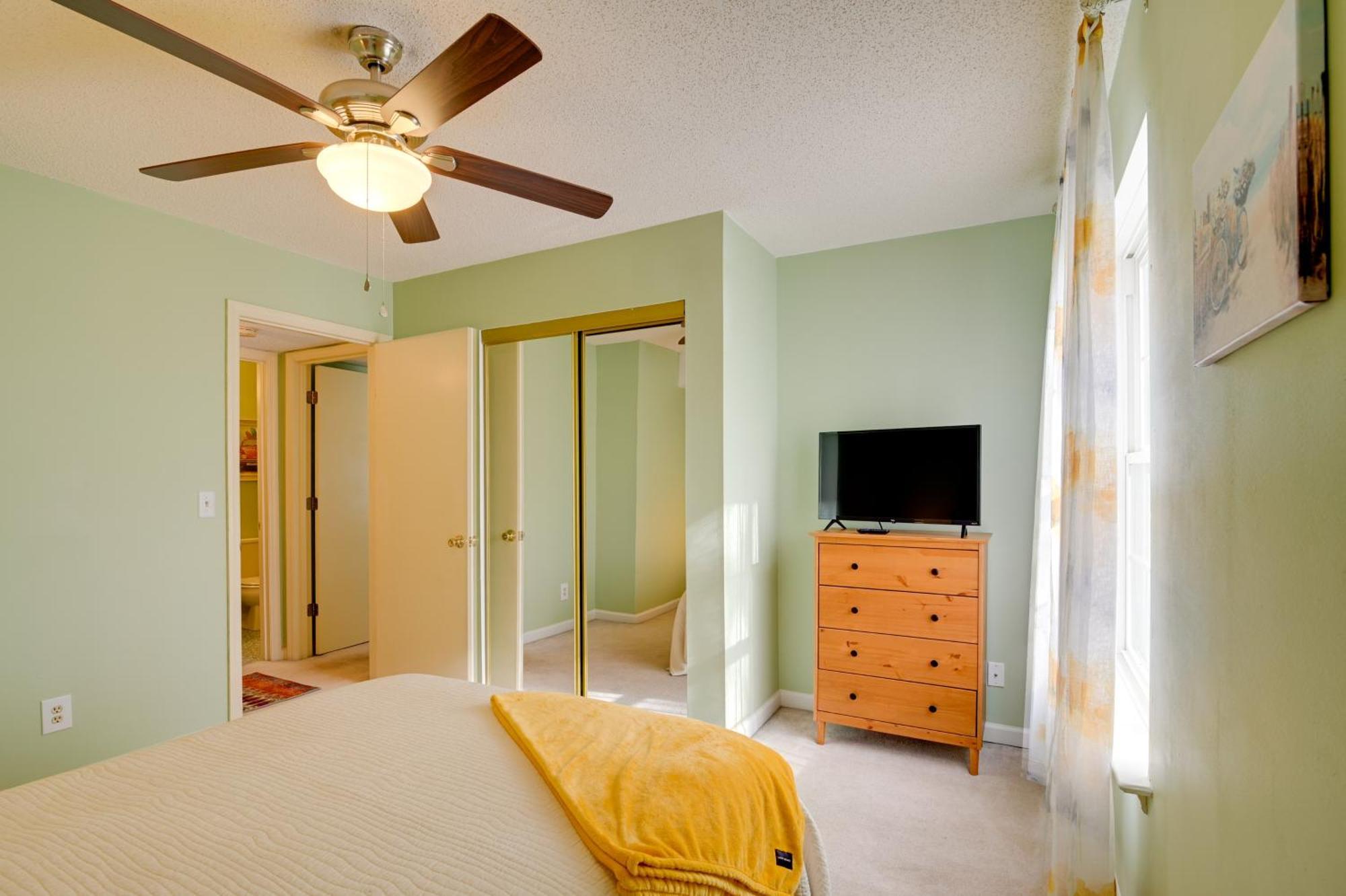 Myrtle 2 Mi To Surfside Beach! Apartment