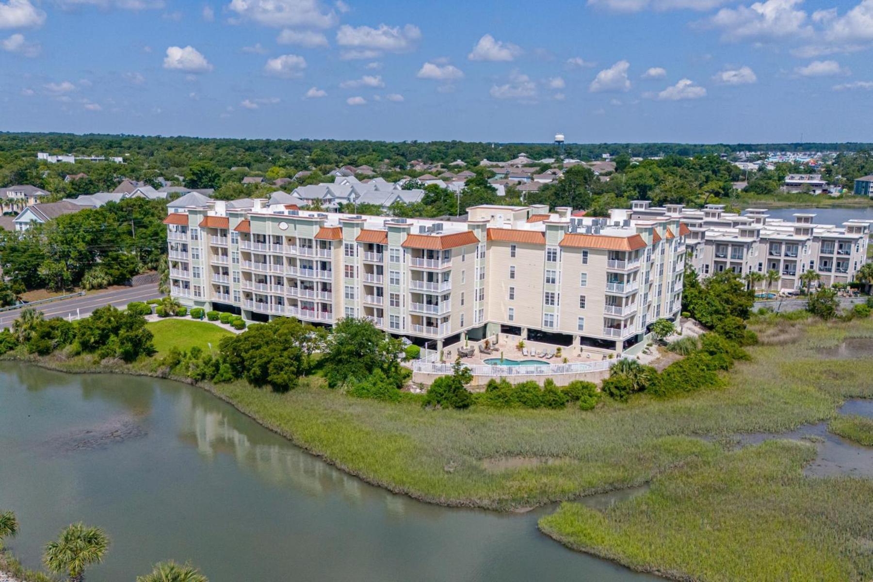 Ocean Marsh Relaxing Waterfront Loft Unit 403 Holiday home *