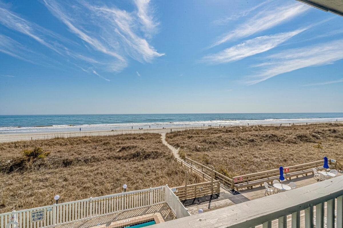 Chateau By The Sea Oceanfront Unit D2