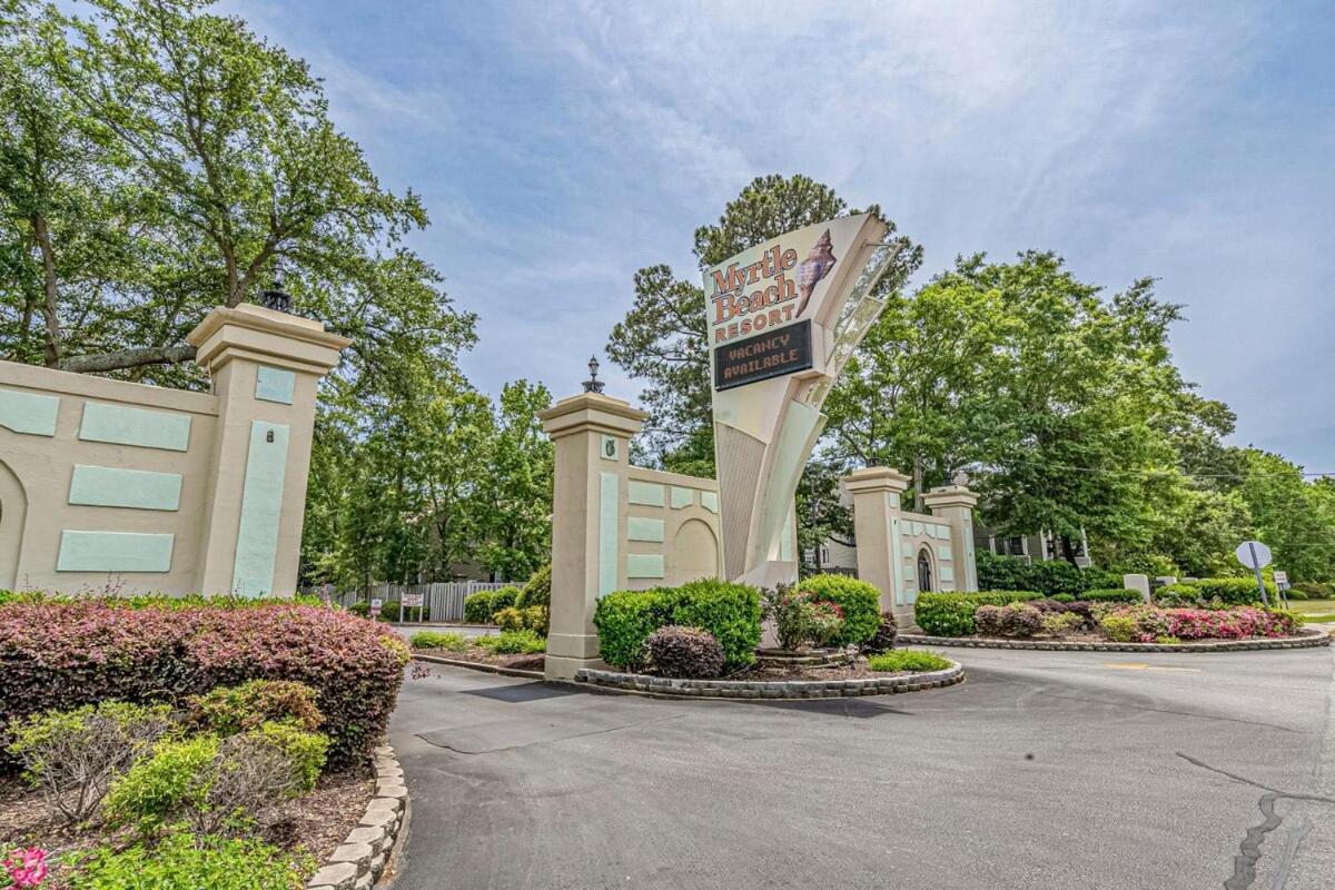Holiday home Myrtle Amenity-rich Escape 4205