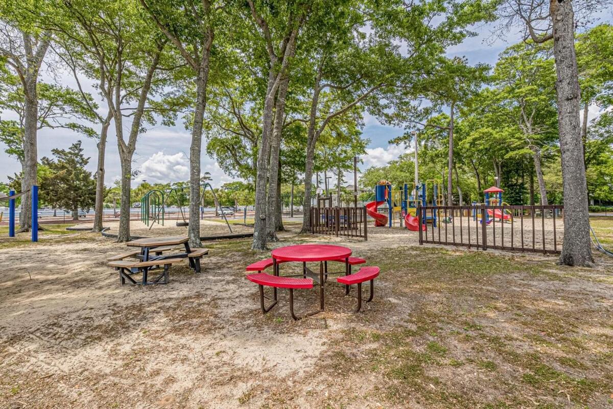 Holiday home Myrtle Amenity-rich Escape 4205