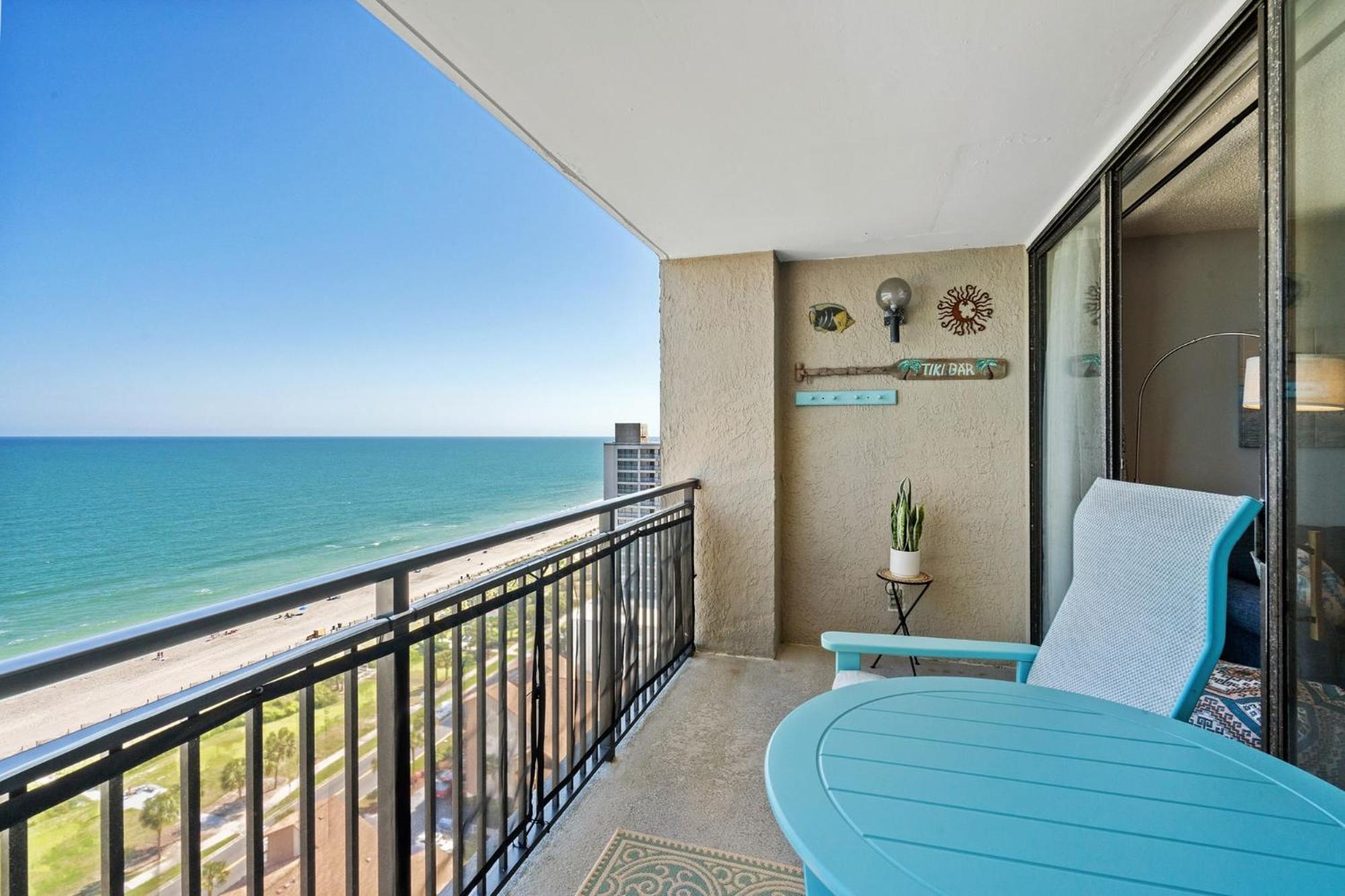 Ocean Forest Plaza Cozy Oceanfront Unit 1910 * Myrtle Beach