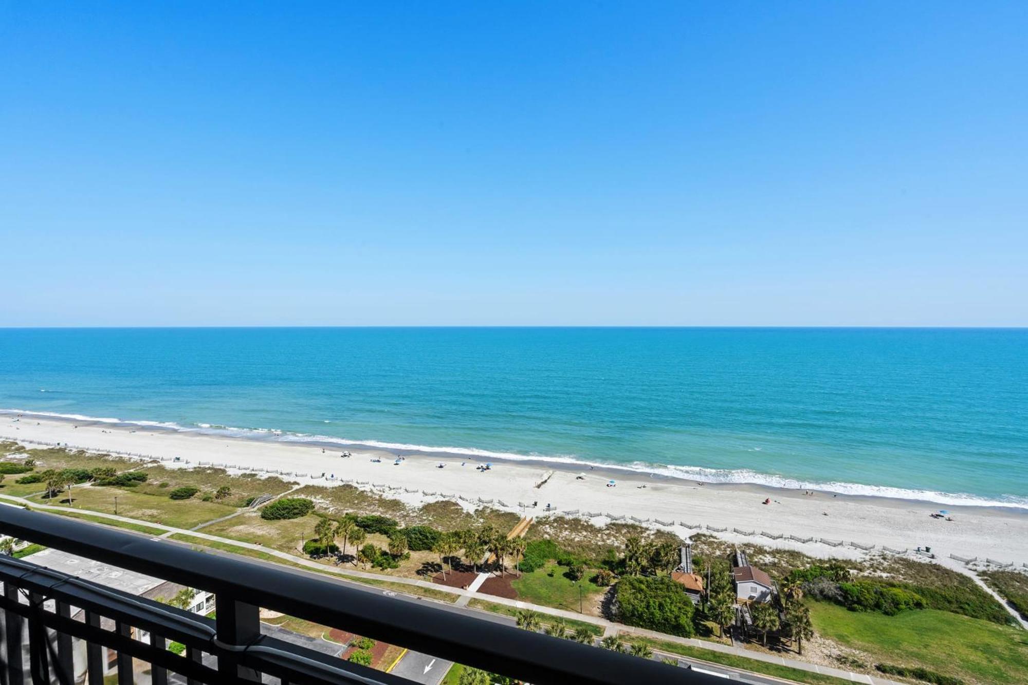 Ocean Forest Plaza Cozy Oceanfront Unit 1910 Holiday home *