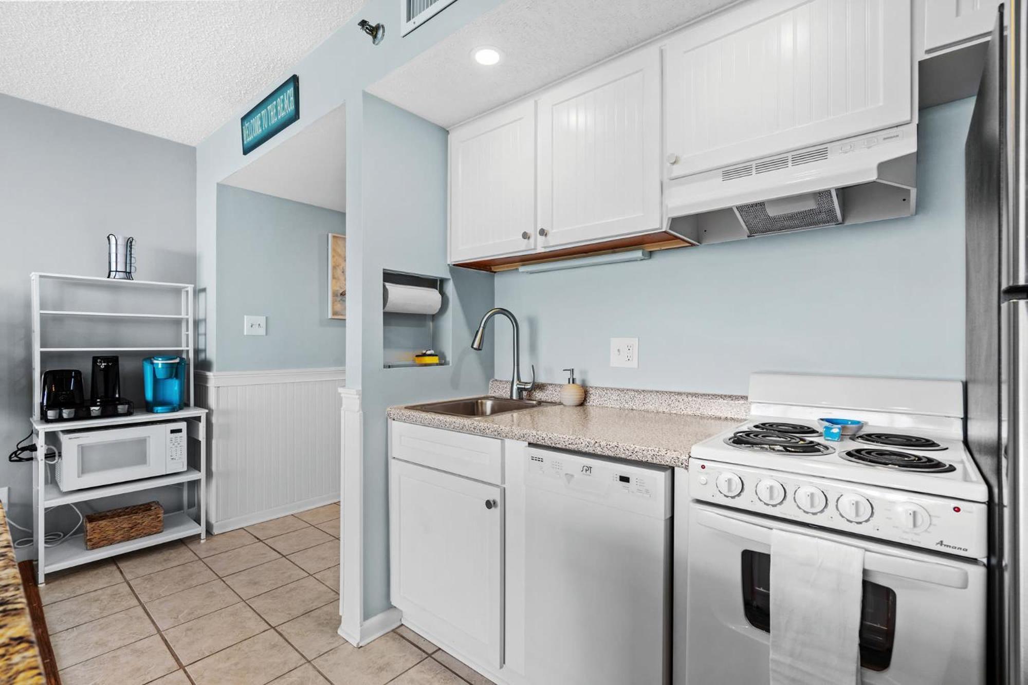 Ocean Forest Plaza Cozy Oceanfront Unit 1910 * Myrtle Beach
