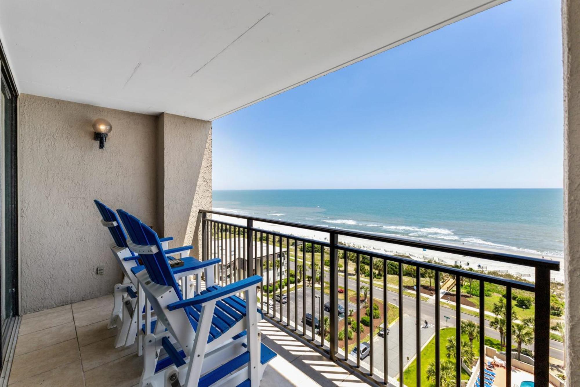 Ocean Forest Plaza Oceanfront Unit 1107 Holiday home *