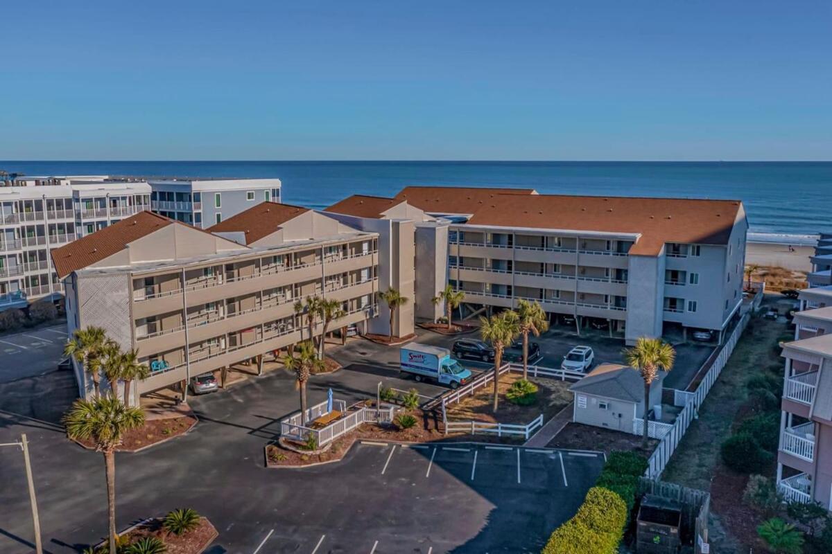 Pelican's Watch Cozy Oceanfront Unit 304 Holiday home