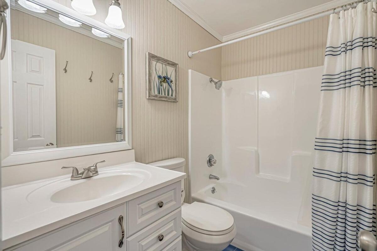 Holiday home Pelican's Watch Cozy Oceanfront Unit 304