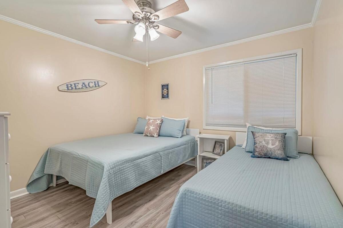 Holiday home Pelican's Watch Cozy Oceanfront Unit 304 *