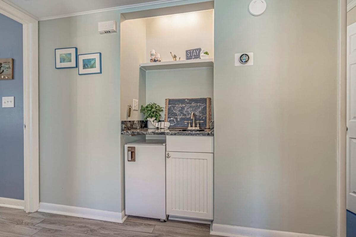 Pelican's Watch Cozy Oceanfront Unit 304 Holiday home *