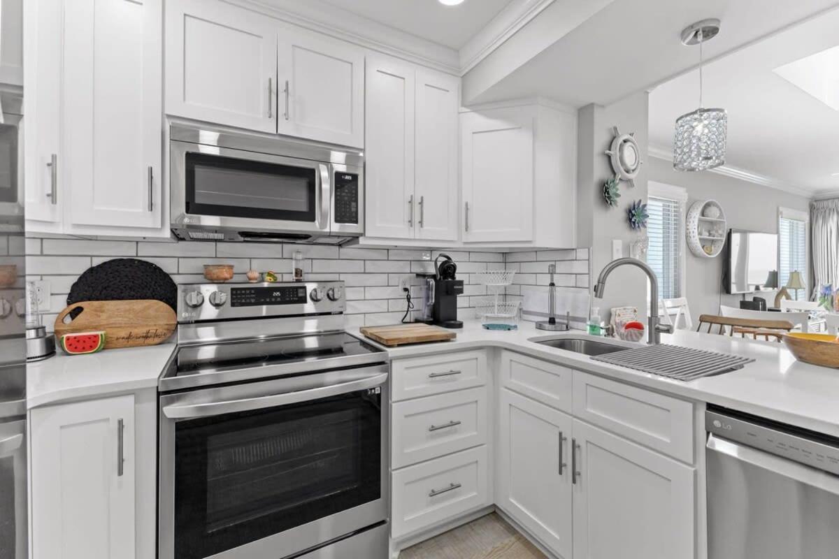 Holiday home Pelican's Landing Breezy Oceanfront Unit 401