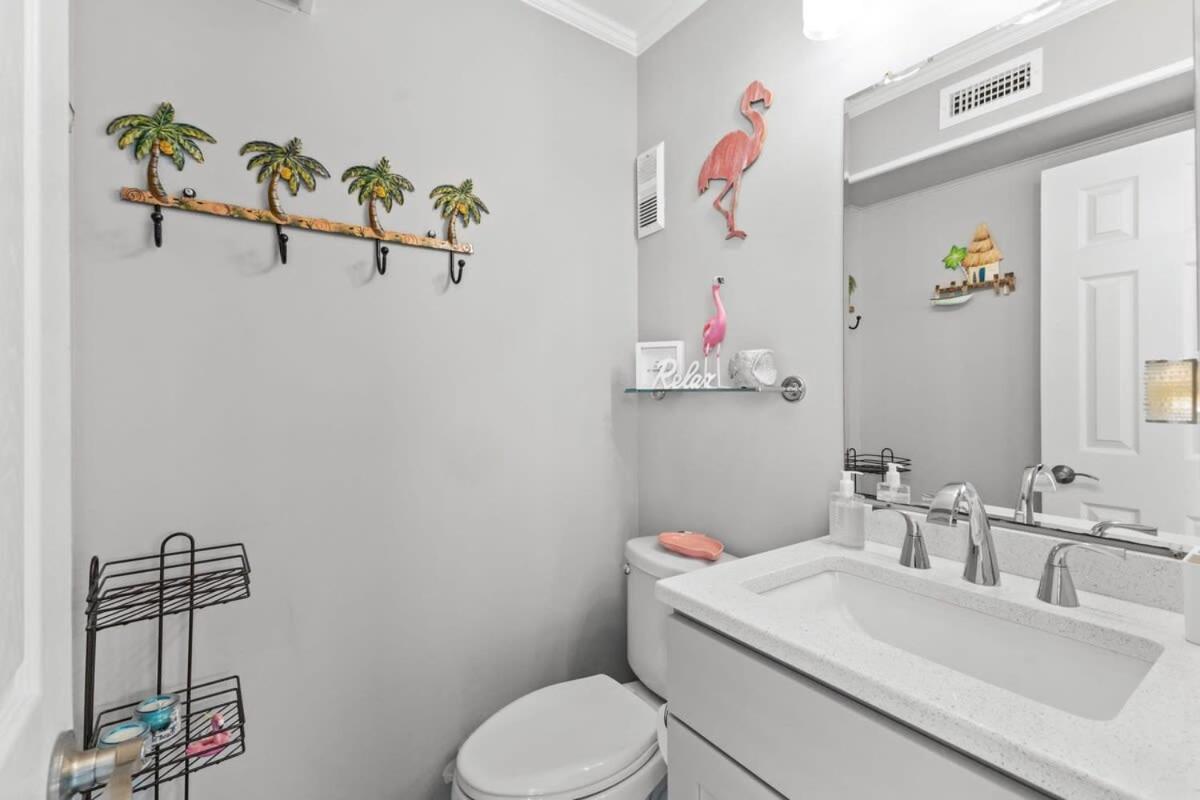 Holiday home Pelican's Landing Breezy Oceanfront Unit 401