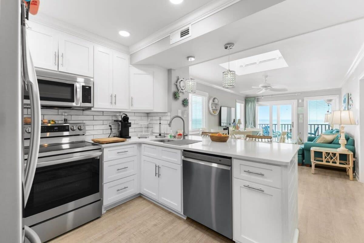 Pelican's Landing Breezy Oceanfront Unit 401 Myrtle Beach