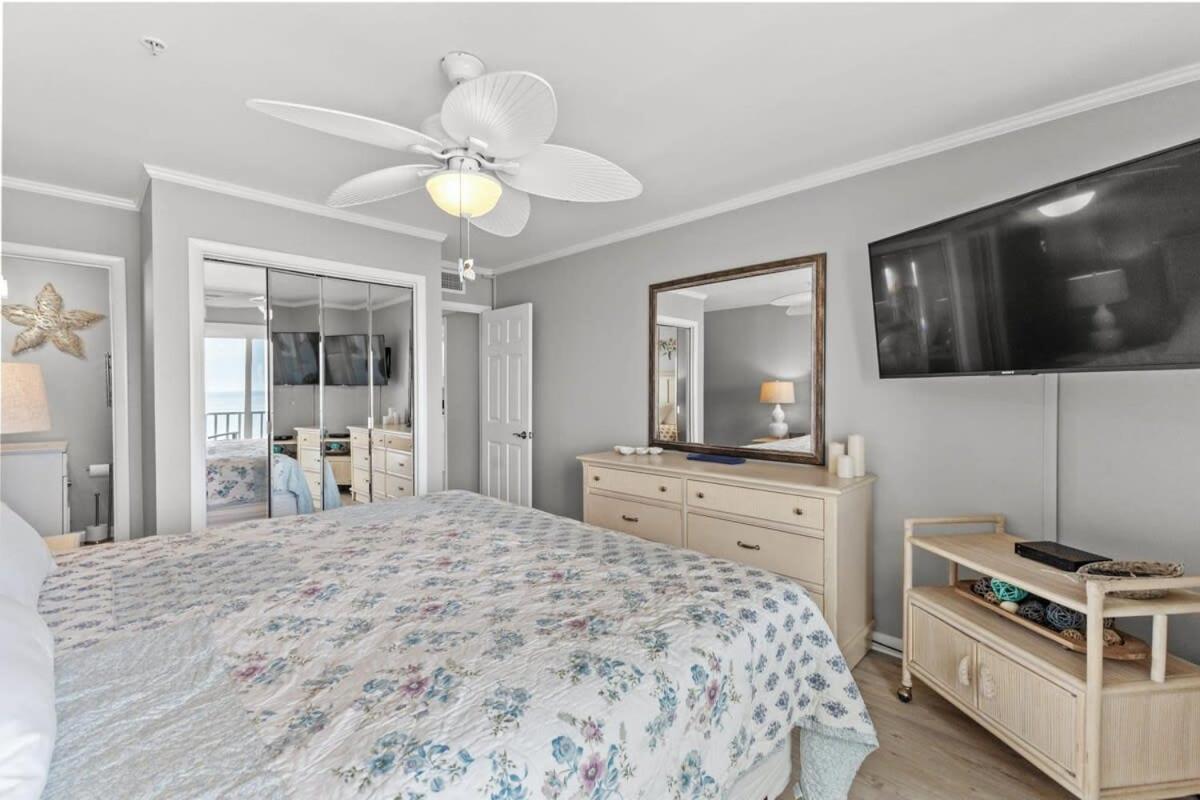 Holiday home Pelican's Landing Breezy Oceanfront Unit 401 *