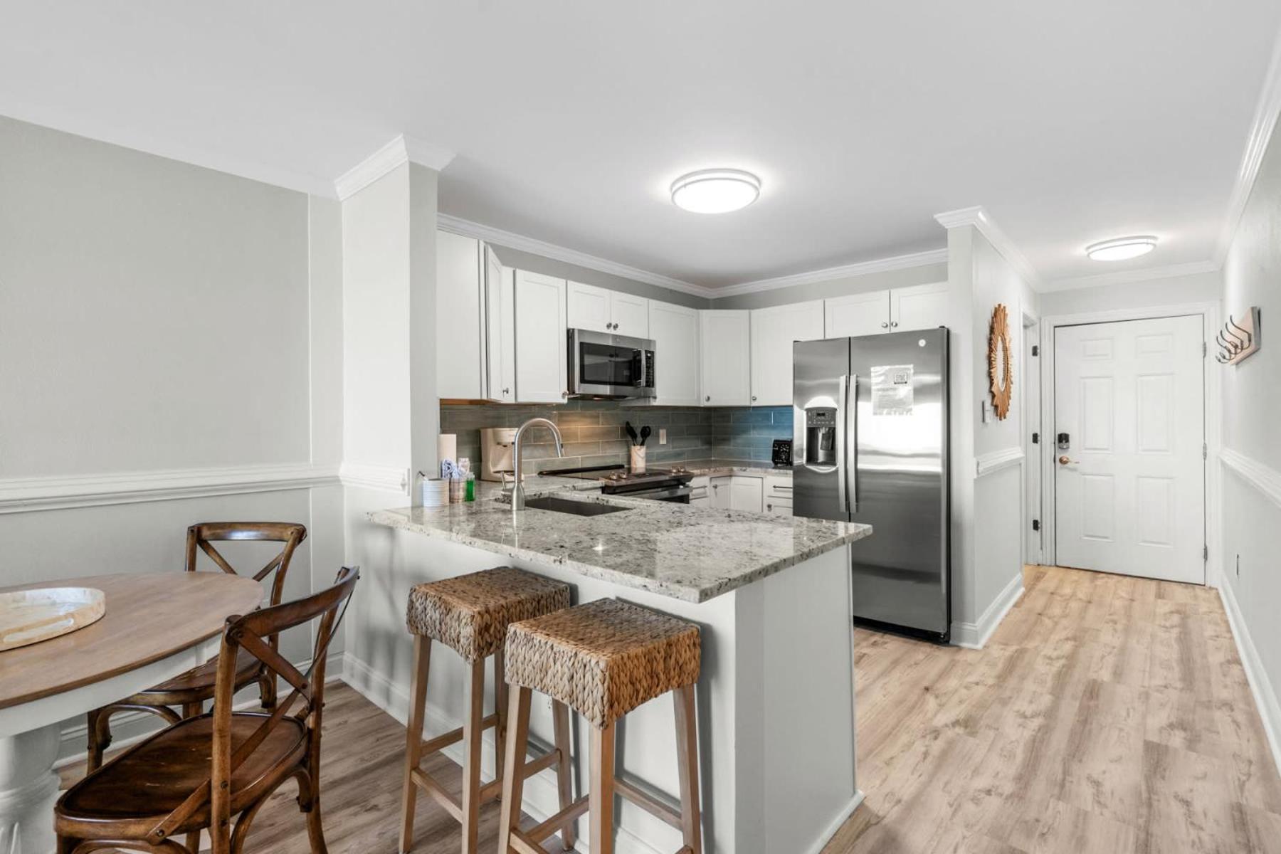 Holiday home Chateau By The Sea Breezy Oceanfront Unit G2