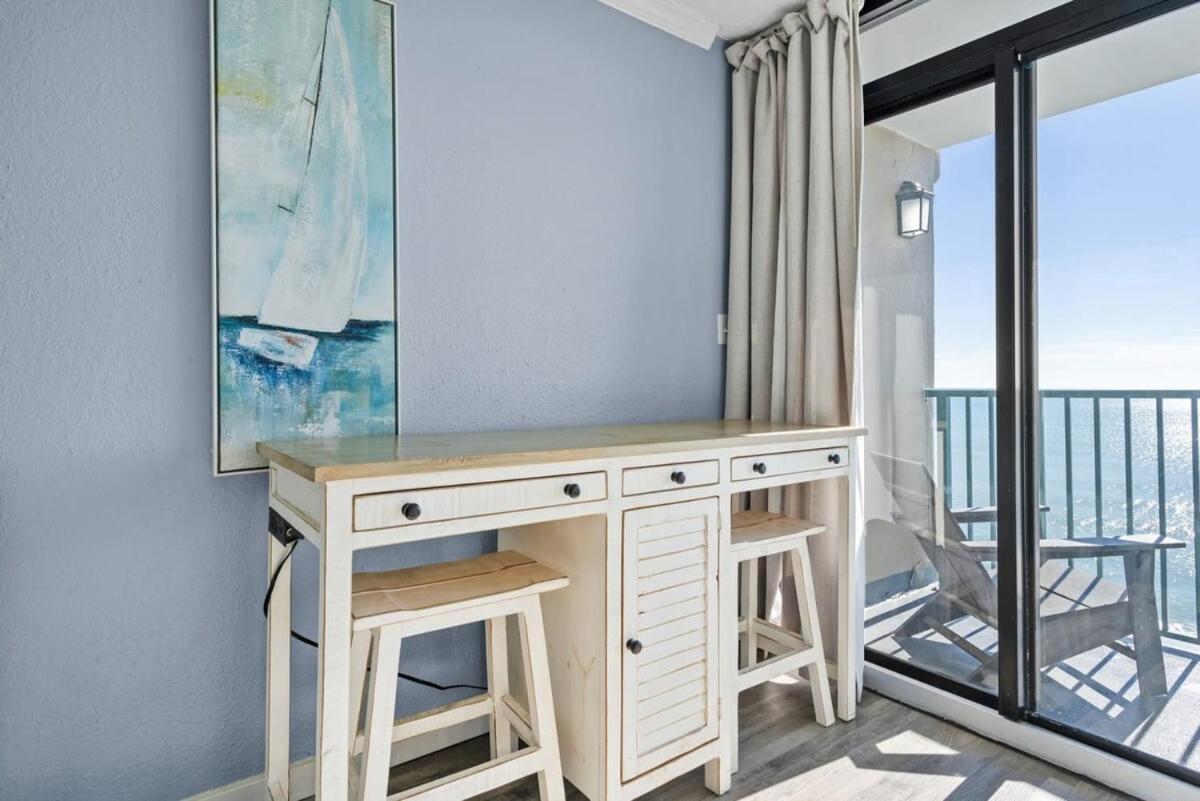 Dunes Oceanfront Unit 1041 Holiday home *