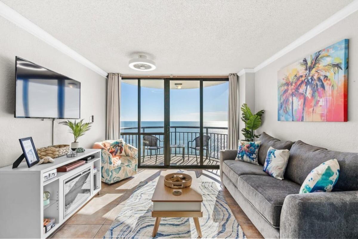 Holiday home Meridian Plaza Oceanfront Unit 1402