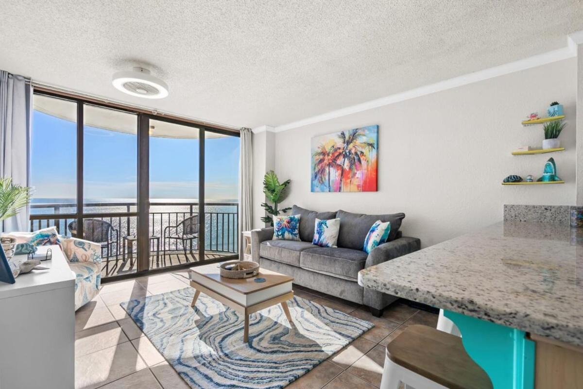 Meridian Plaza Oceanfront Unit 1402 Holiday home Myrtle Beach
