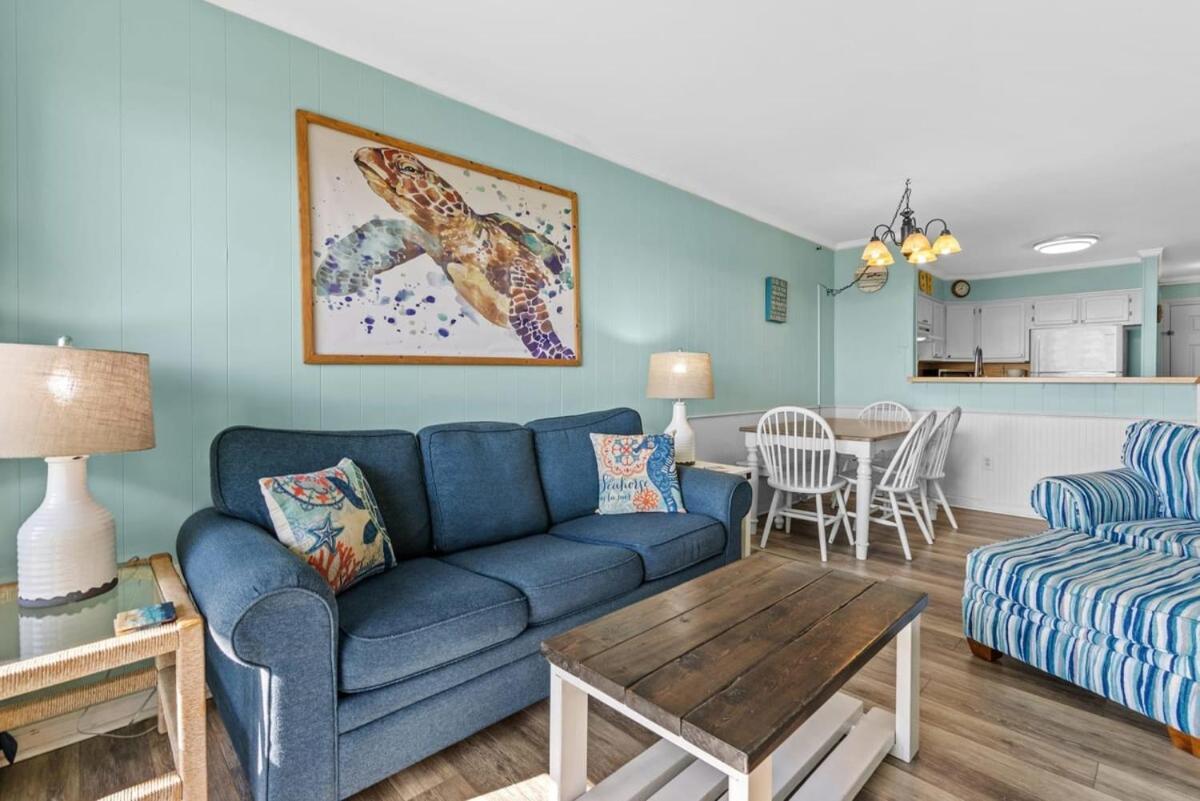 Holiday home Chateau By The Sea Oceanfront Unit H2