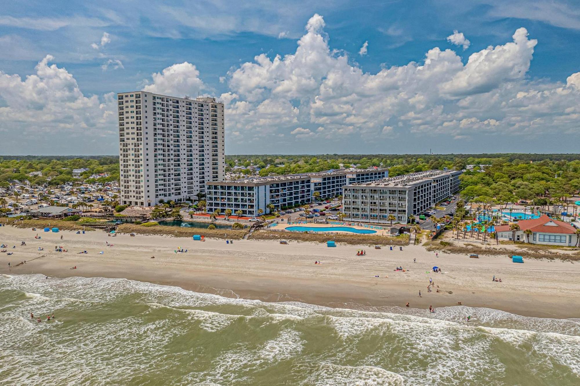 Amenity-rich Escape Unit 4113 *