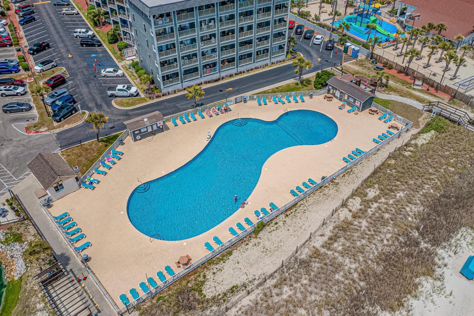 Amenity-rich Escape Unit 4113 *