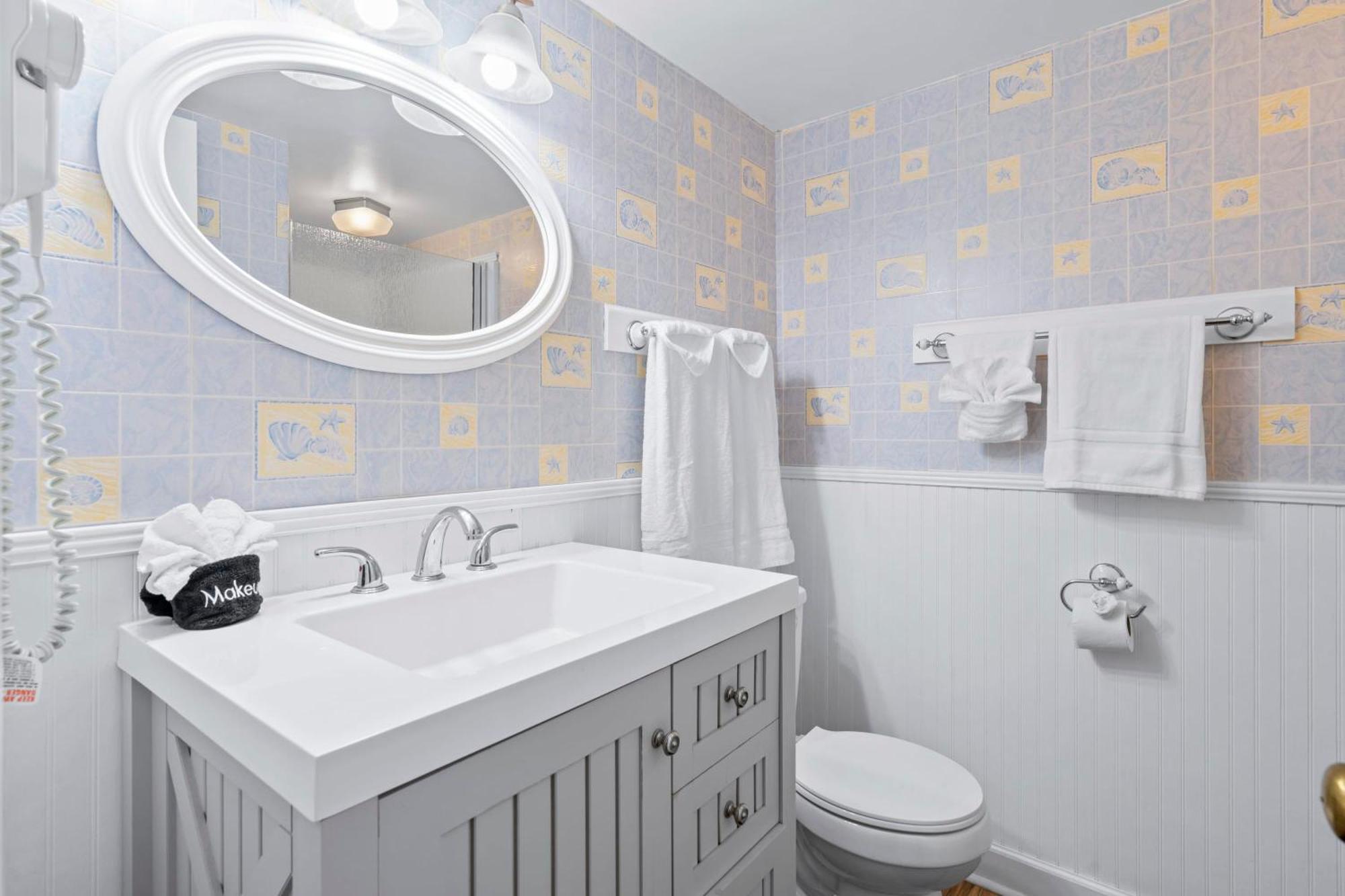Amenity-rich Escape Unit 4113