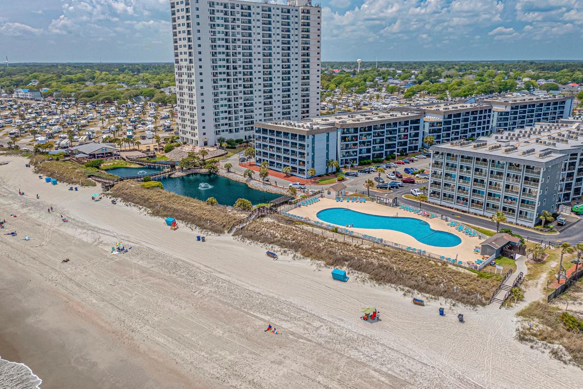 Amenity-rich Escape Unit 4113 *