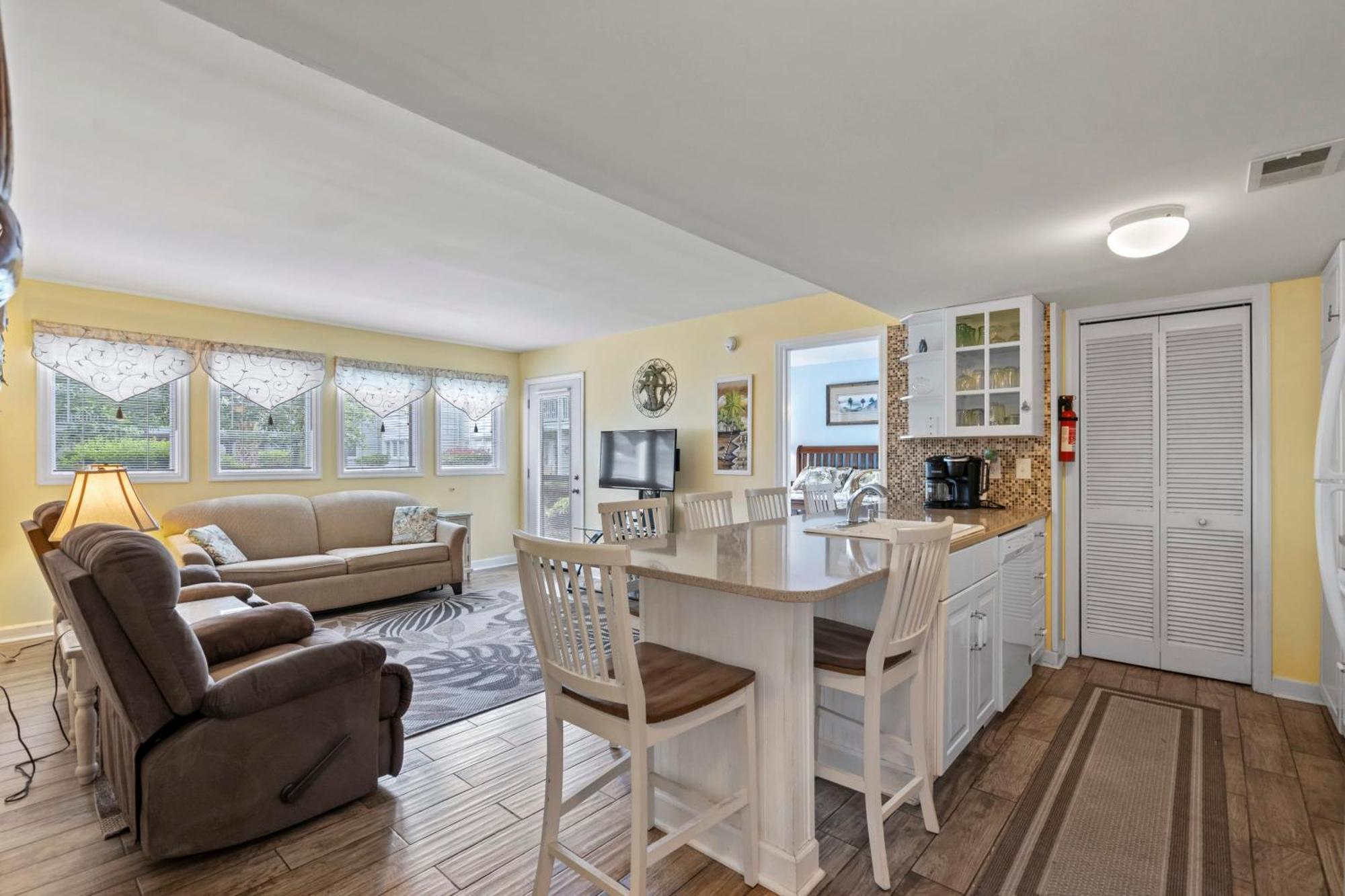 Amenity-rich Escape Unit 4113 Holiday home