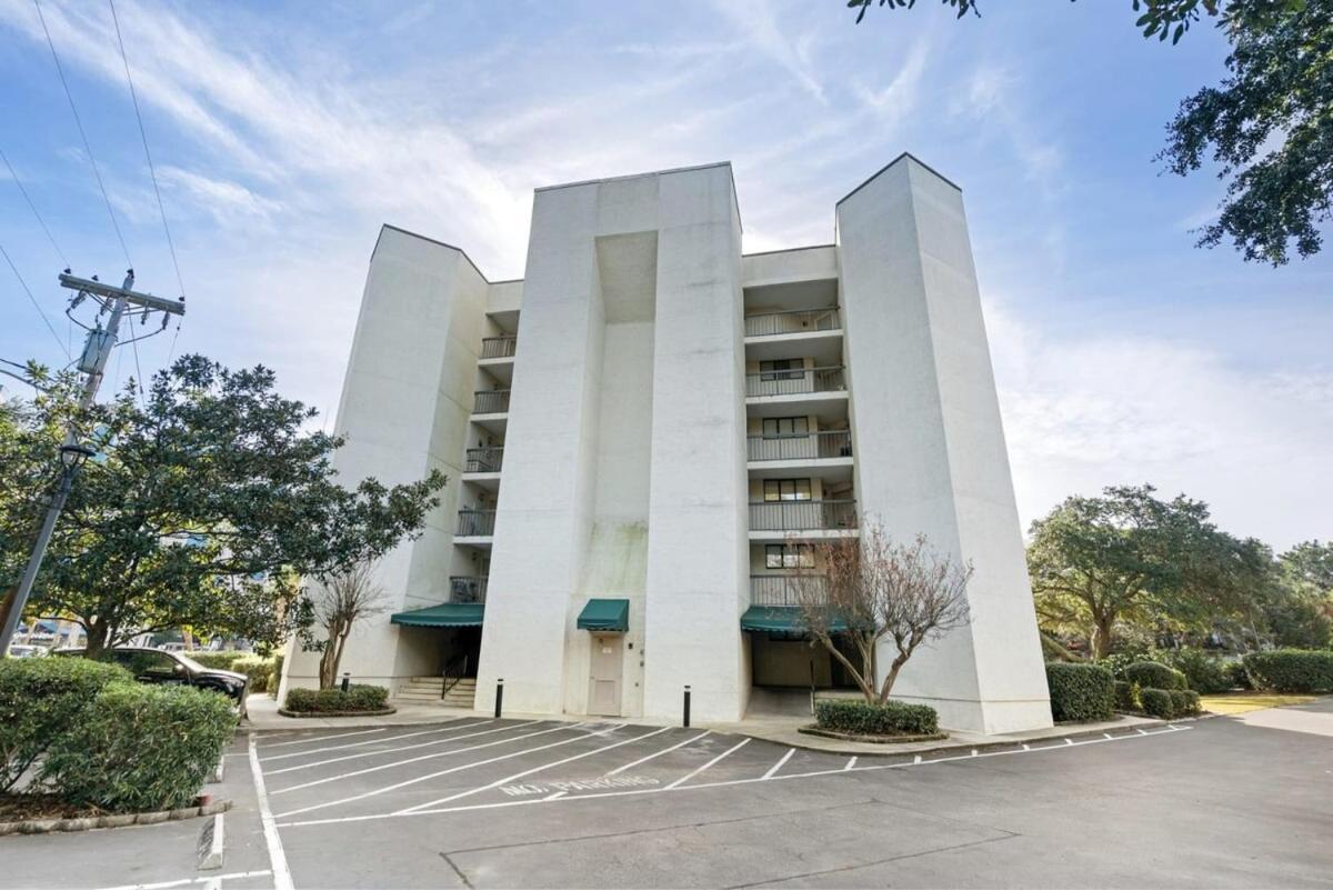 Carol Bay Serene Ocean View Unit 202 Holiday home Myrtle Beach