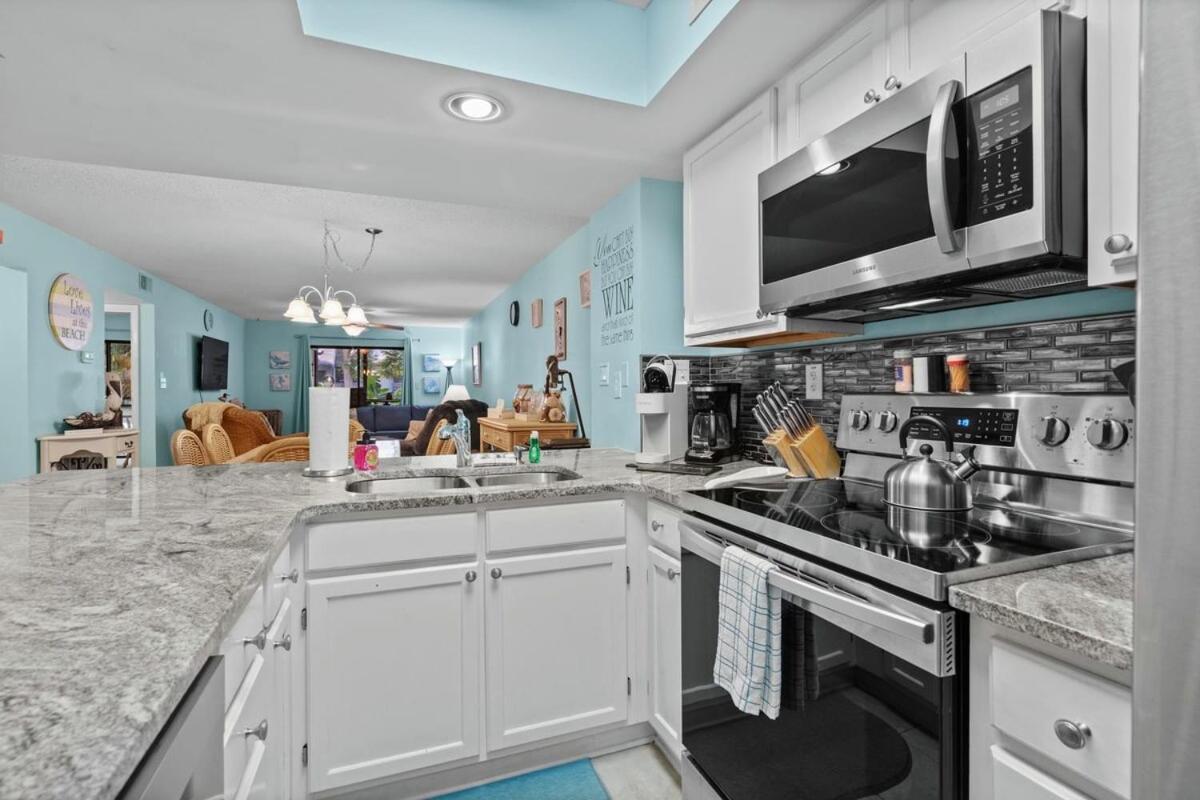 Summertree Village Coastal Paradise Unit C2 *