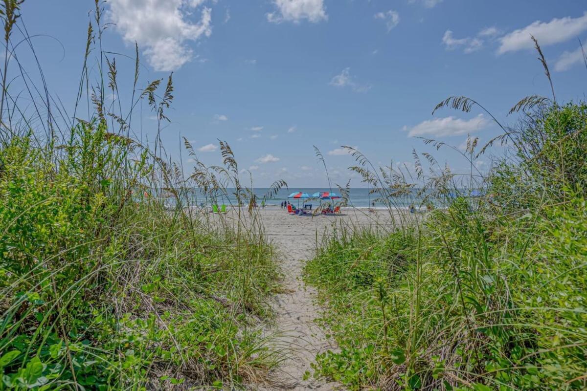 Seafarer Oceanfront Unit 107 * Myrtle Beach