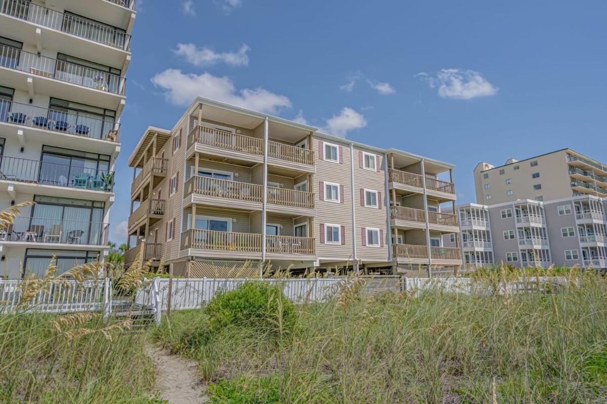 Seafarer Oceanfront Unit 107 Holiday home *