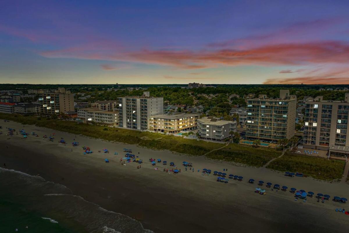 Seafarer Oceanfront Unit 107 Holiday home Myrtle Beach