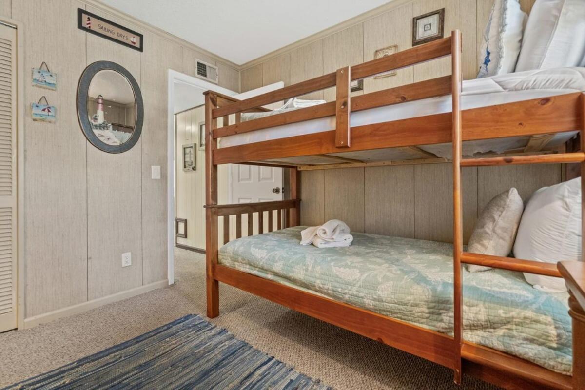 Seafarer Oceanfront Unit 107 Myrtle Beach