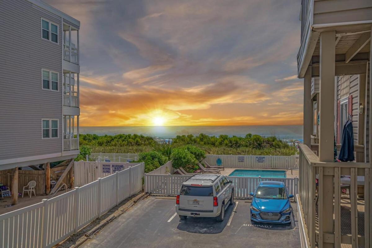 Holiday home Seafarer Oceanfront Unit 107 Myrtle Beach