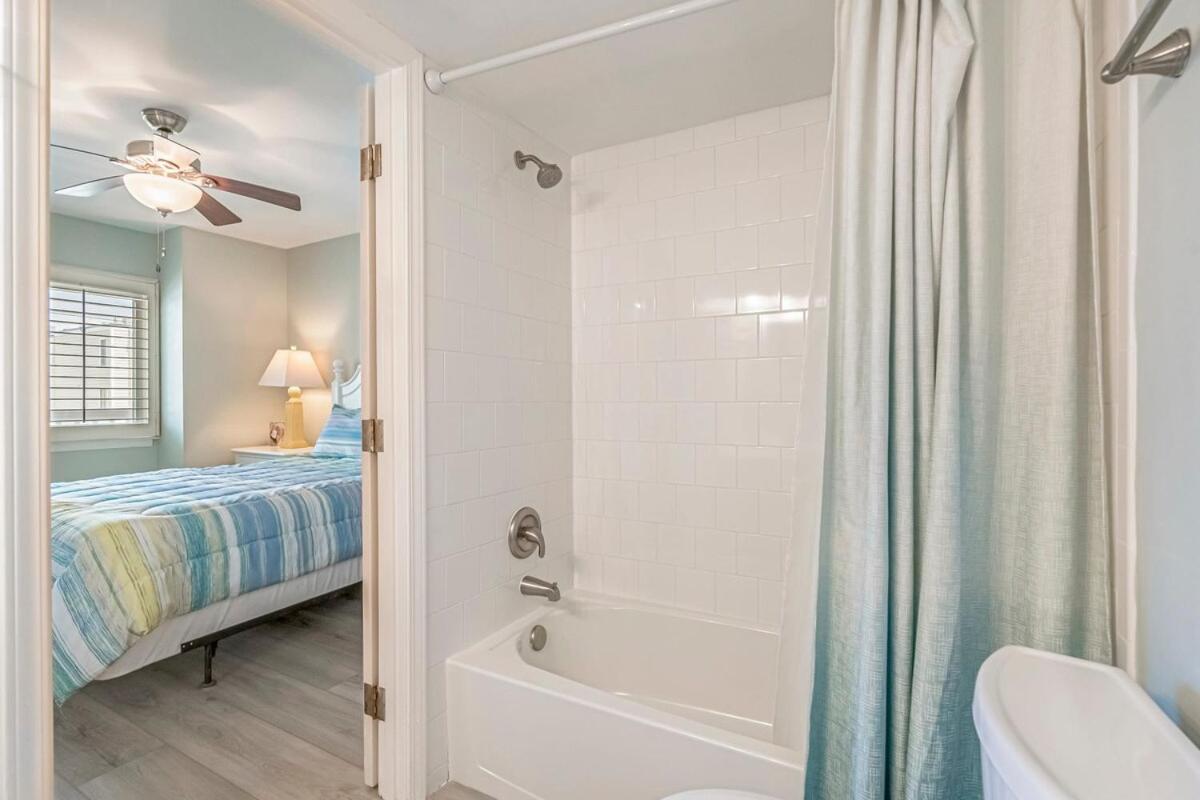 Holiday home Raintree Oceanfront Unit A1