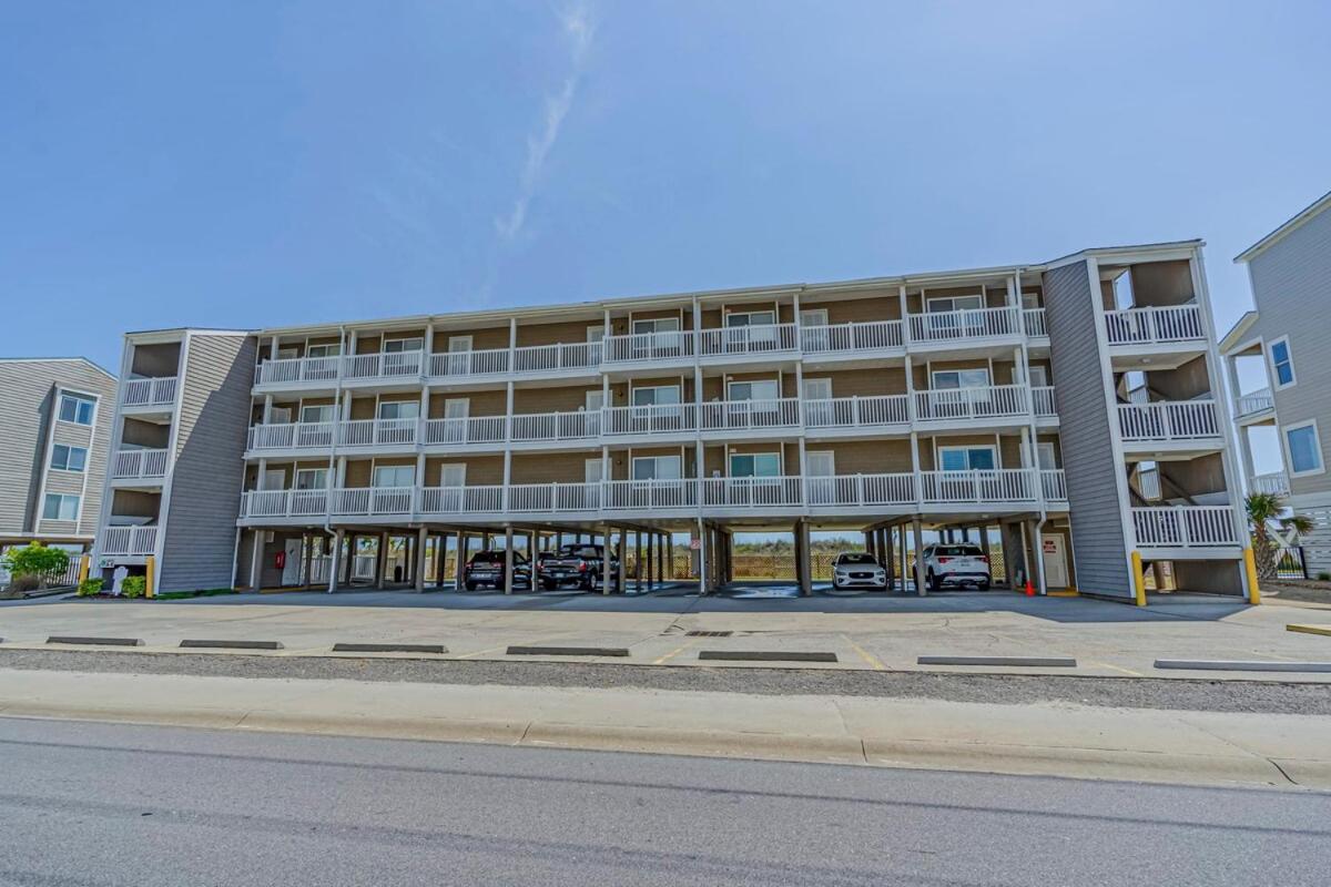 Raintree Oceanfront Unit A1 Holiday home *