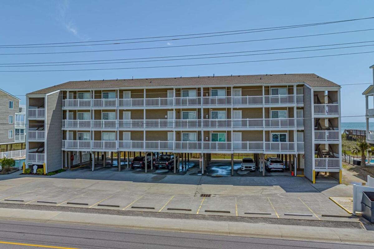 Raintree Oceanfront Unit A1 Holiday home Myrtle Beach