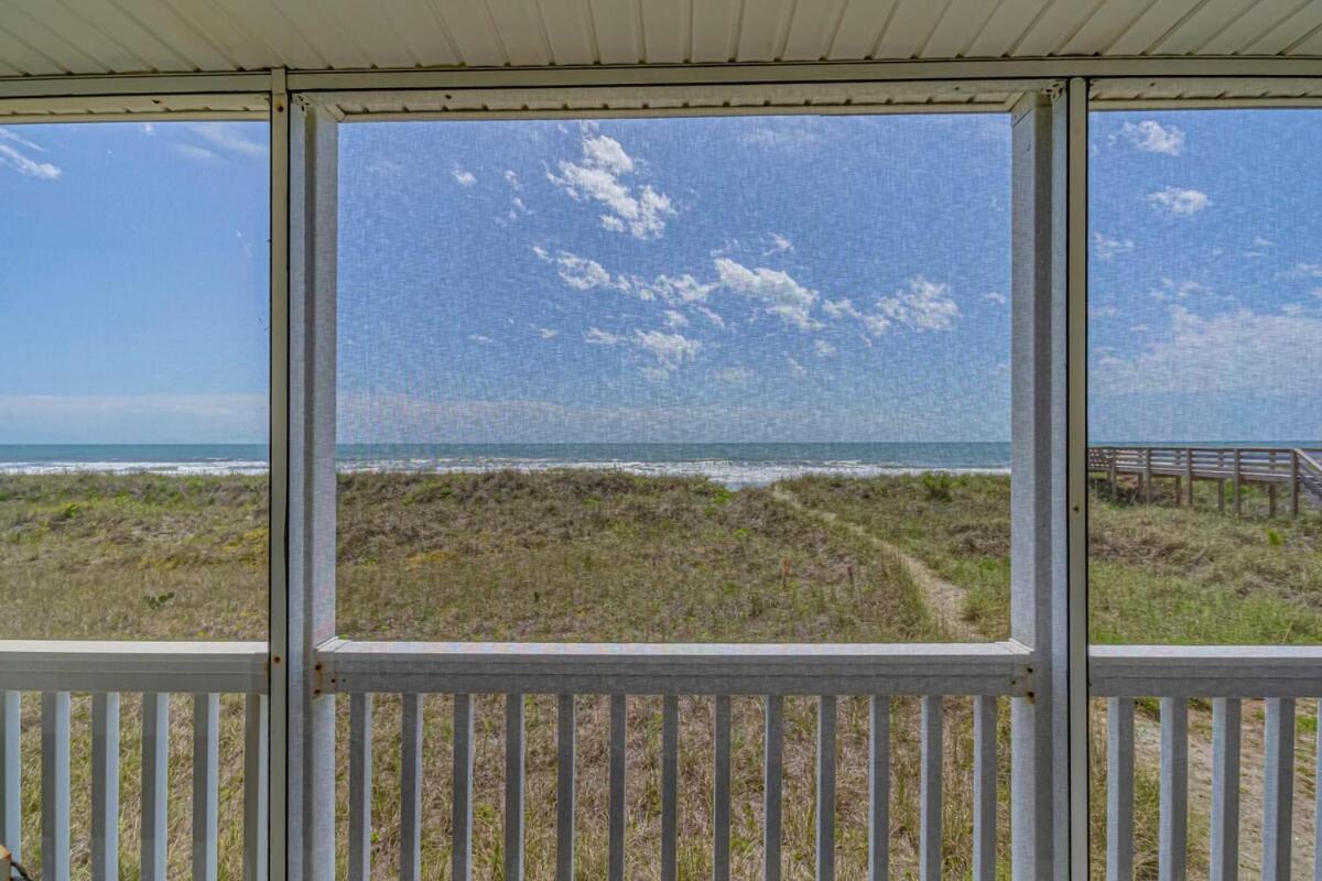 Raintree Oceanfront Unit A1 Holiday home