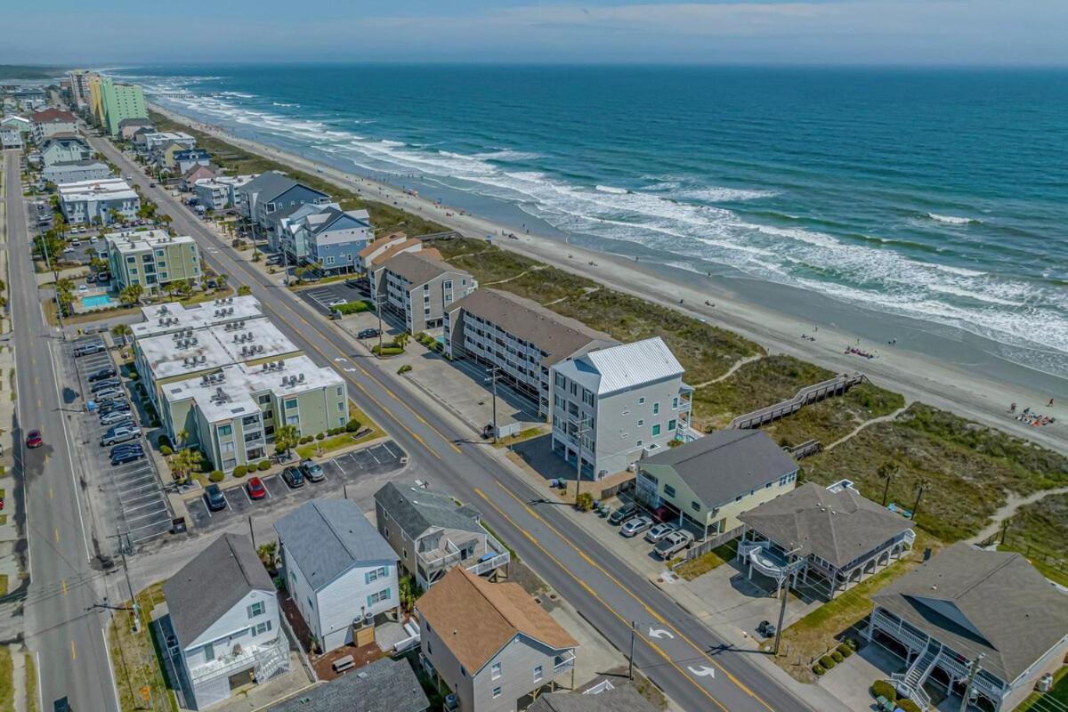Holiday home Raintree Oceanfront Unit A1