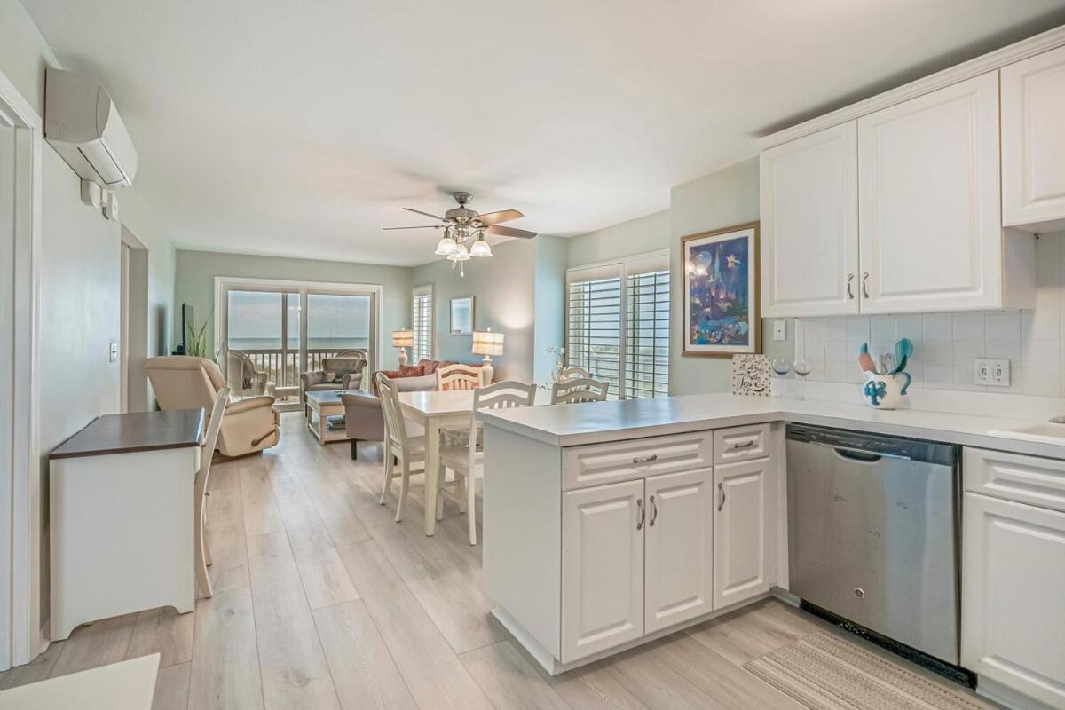Raintree Oceanfront Unit A1