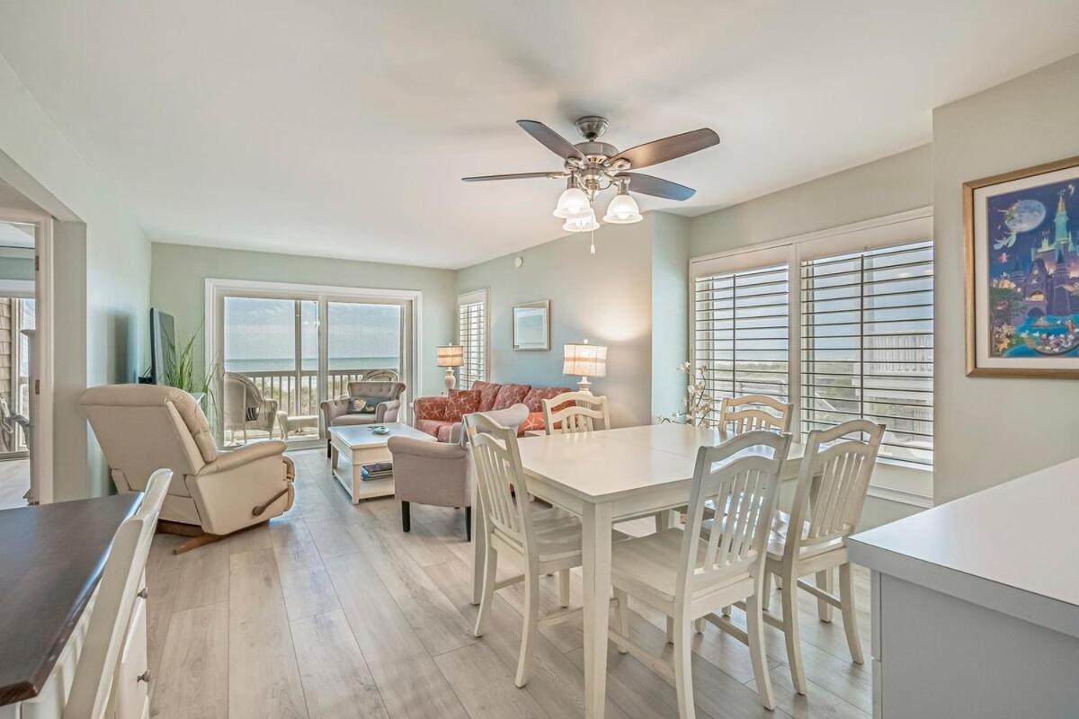Raintree Oceanfront Unit A1 *