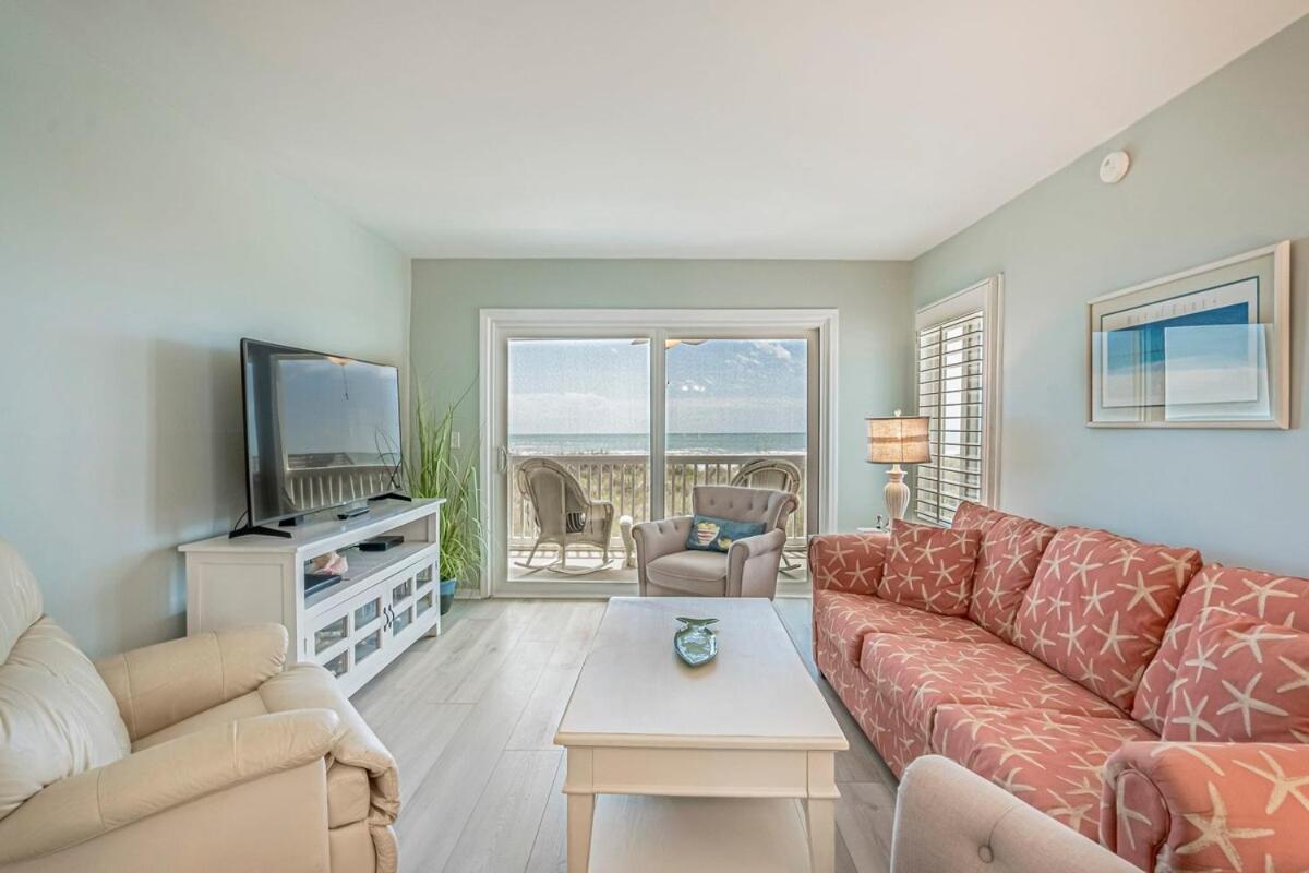 Raintree Oceanfront Unit A1