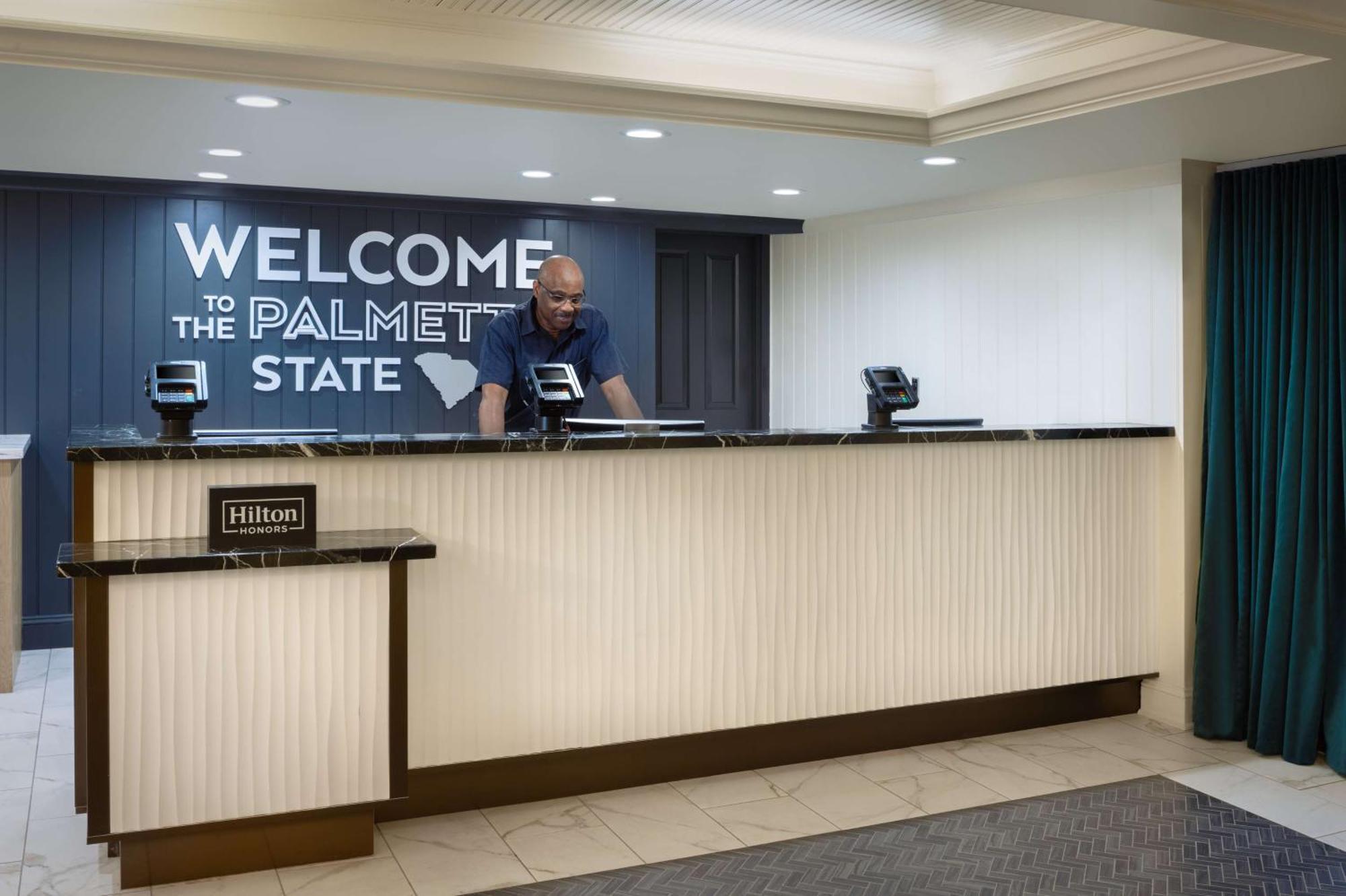 Hampton & Oceanfront Hotel 3*