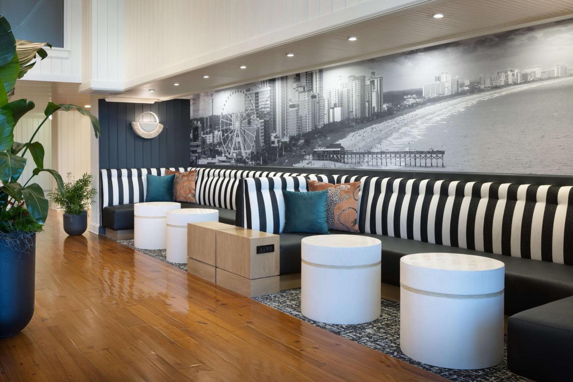 Hotel Hampton & Oceanfront 3*