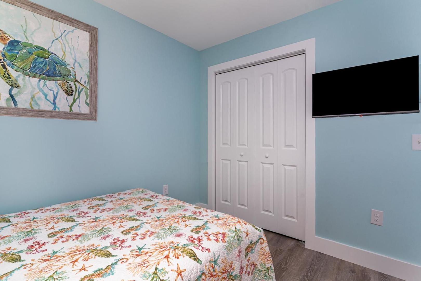 A Place At The 9560 1j Apartment *