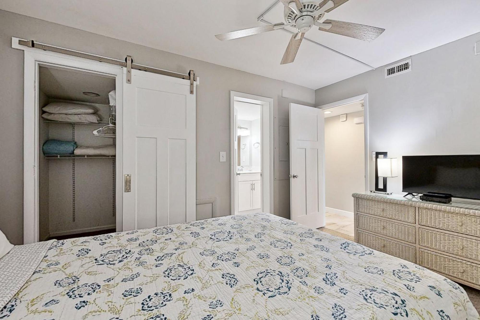 Sea Mark Tower Holiday home *